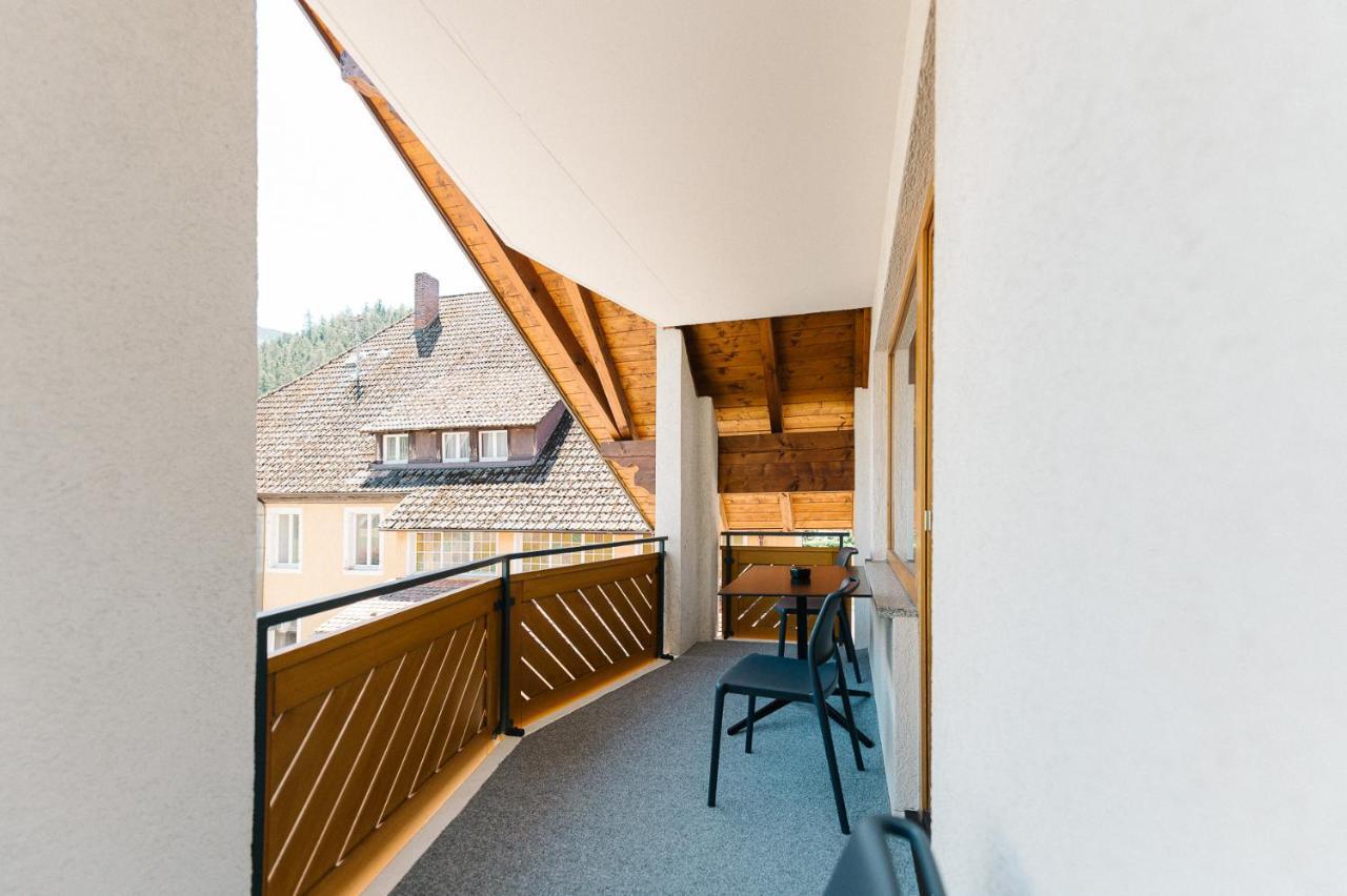Moderne 2 Zi.-Fewo Blackforest Art Barrierefrei Naehe Freiburg Зимонсвальд Экстерьер фото