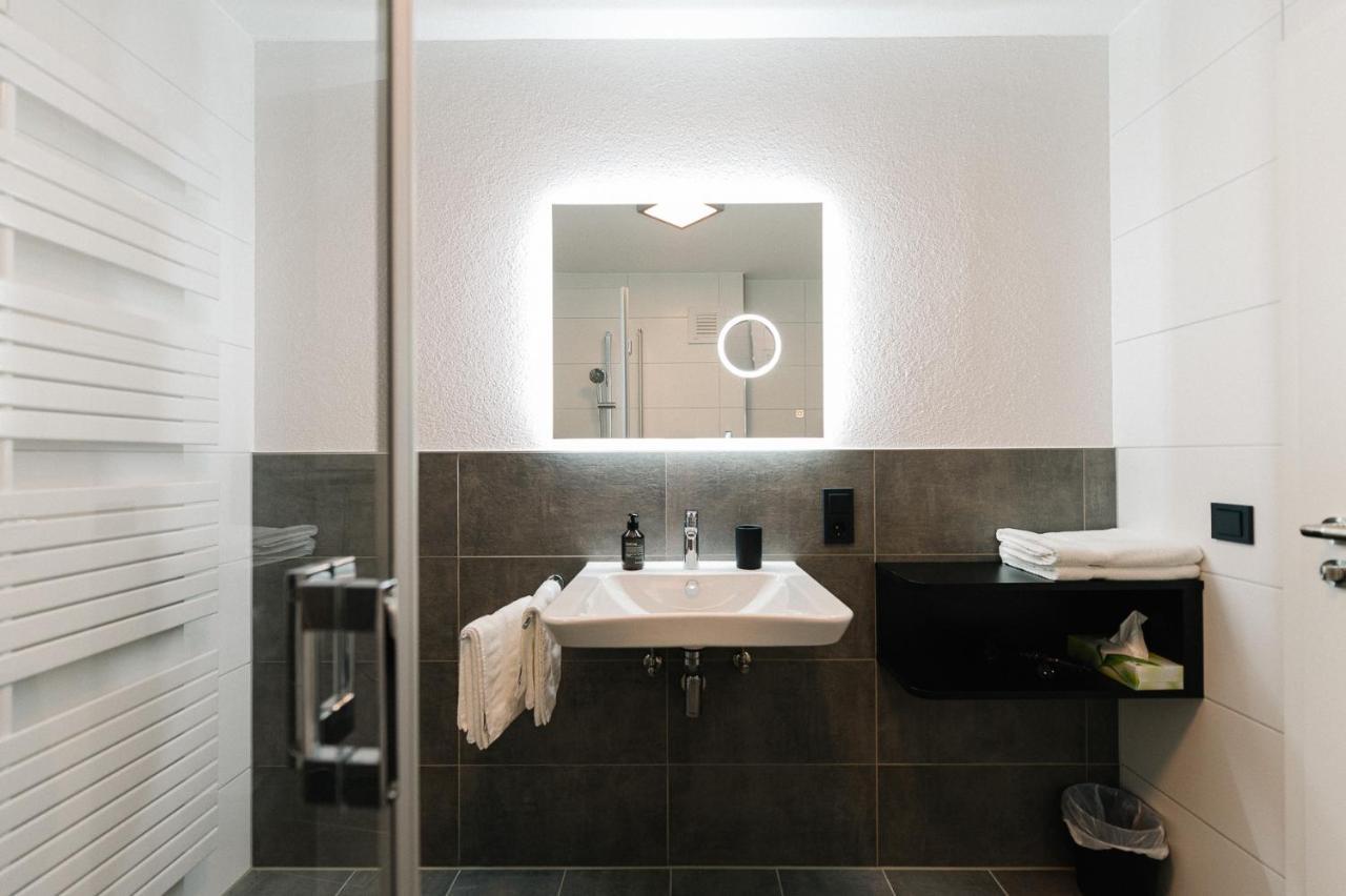 Moderne 2 Zi.-Fewo Blackforest Art Barrierefrei Naehe Freiburg Зимонсвальд Экстерьер фото