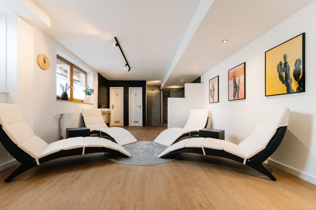 Moderne 2 Zi.-Fewo Blackforest Art Barrierefrei Naehe Freiburg Зимонсвальд Экстерьер фото
